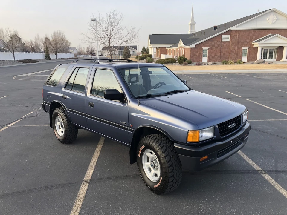 1995 Isuzu Rodeo - Image 10 of 31