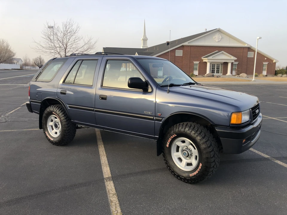 1995 Isuzu Rodeo - Image 12 of 31