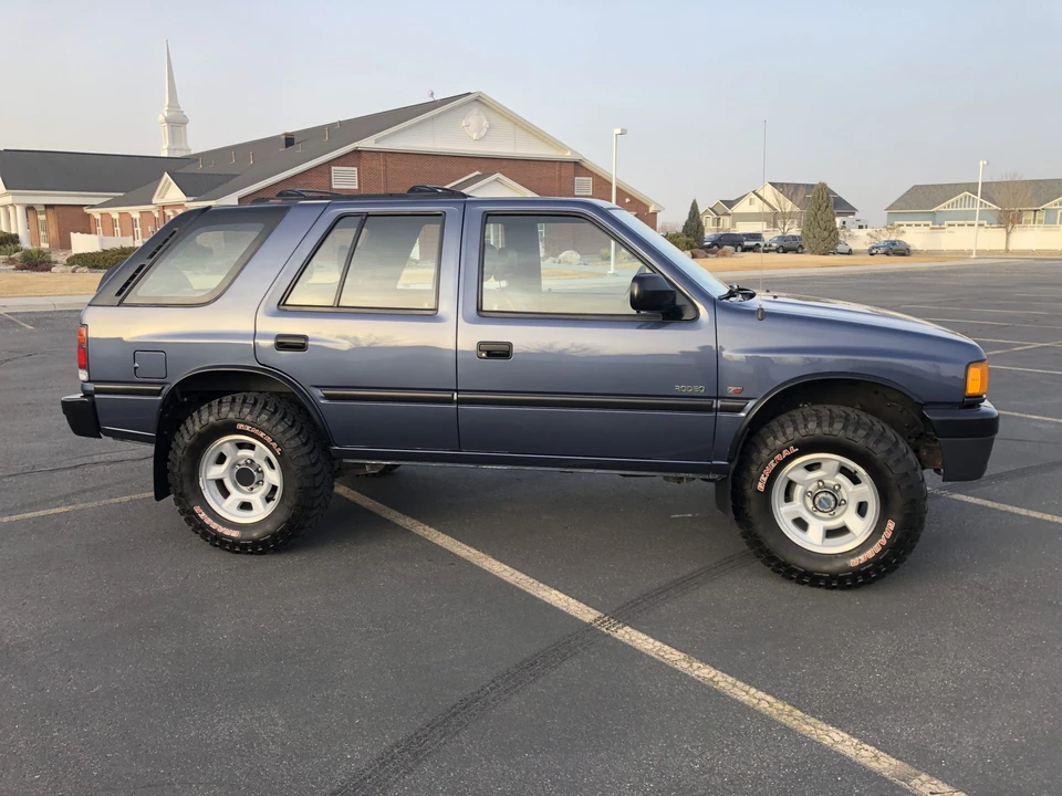 1995 Isuzu Rodeo - Image 13 of 31