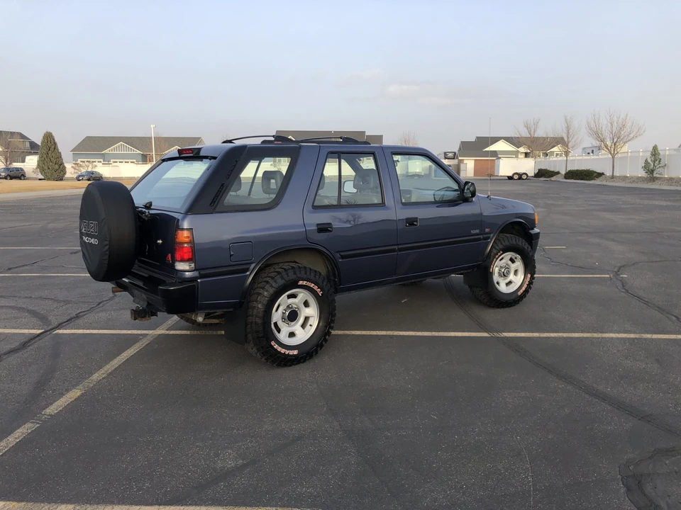 1995 Isuzu Rodeo - Image 14 of 31