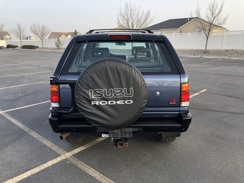 1995 Isuzu Rodeo - Image 18 of 31