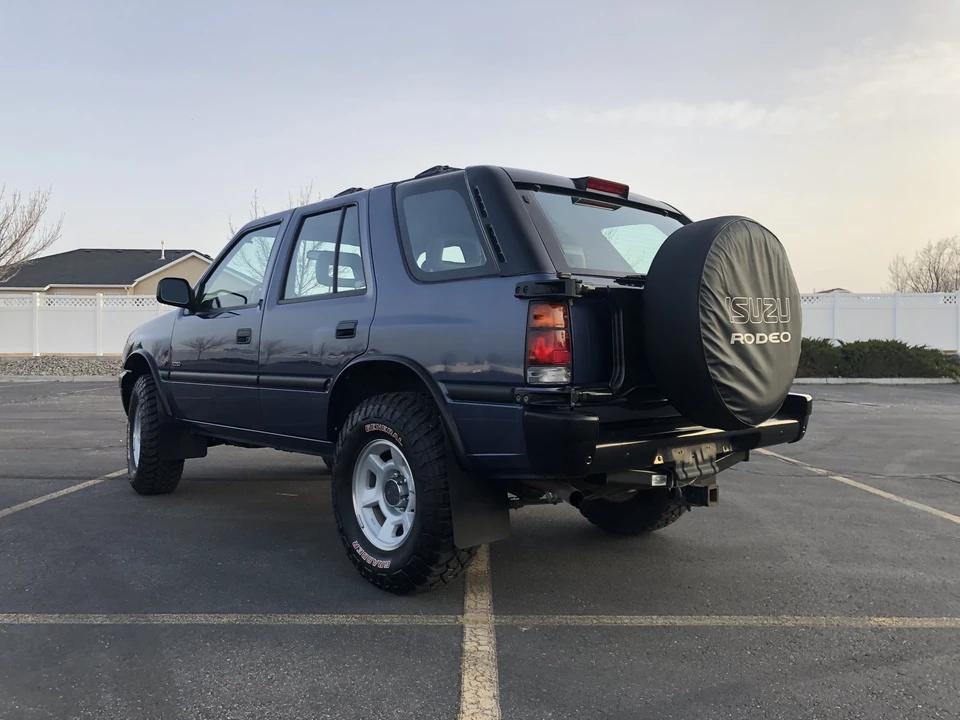 1995 Isuzu Rodeo - Image 20 of 31