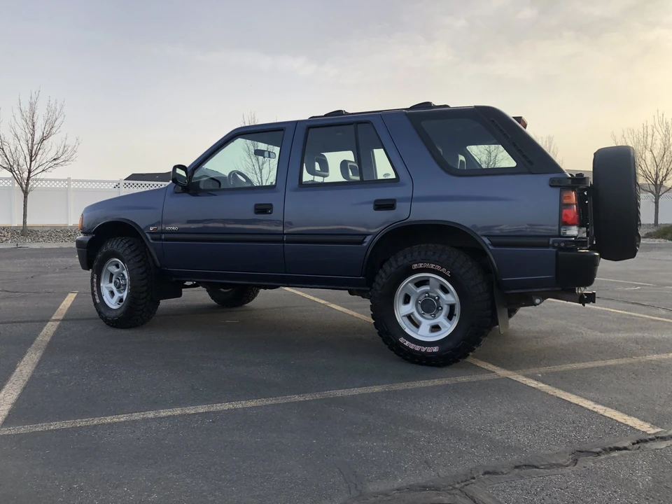 1995 Isuzu Rodeo - Image 22 of 31