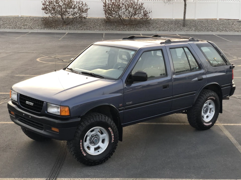 1995 Isuzu Rodeo - Image 5 of 31
