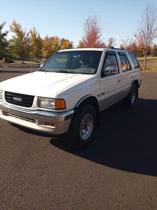 1995 Isuzu Rodeo - Image 12 of 31