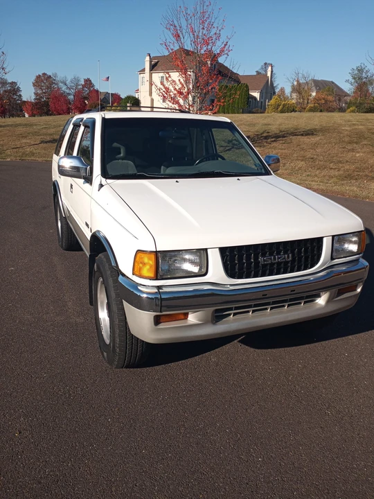 1995 Isuzu Rodeo - Image 10 of 31