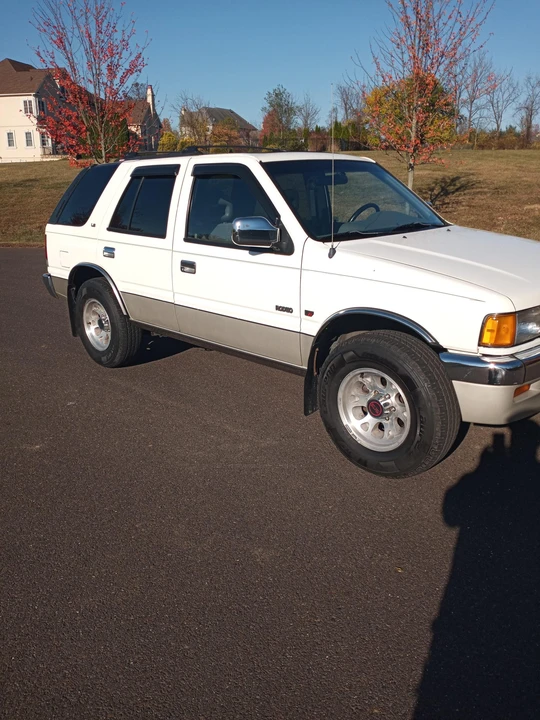 1995 Isuzu Rodeo - Image 19 of 31