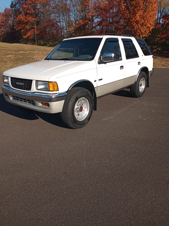 1995 Isuzu Rodeo - Image 13 of 31