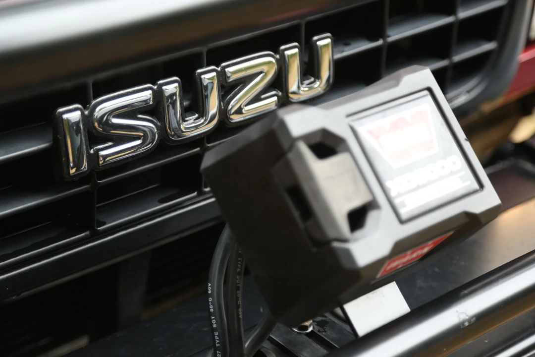 1995 Isuzu Trooper - Image 17 of 31