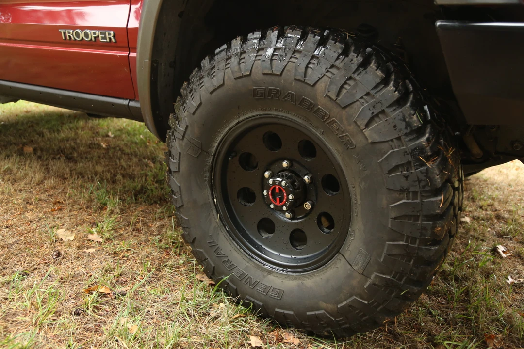 1995 Isuzu Trooper - Image 26 of 31