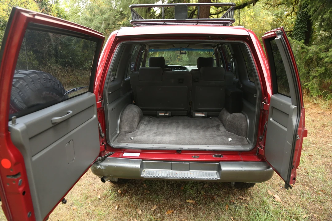 1995 Isuzu Trooper - Image 21 of 31