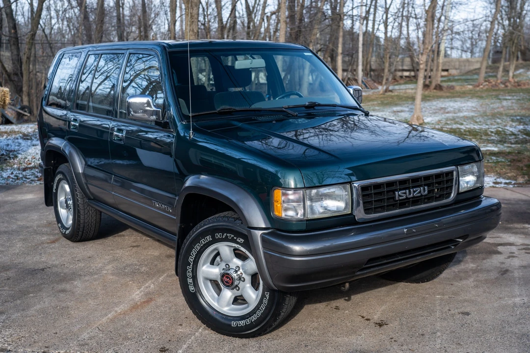1995 Isuzu Trooper - Image 29 of 31