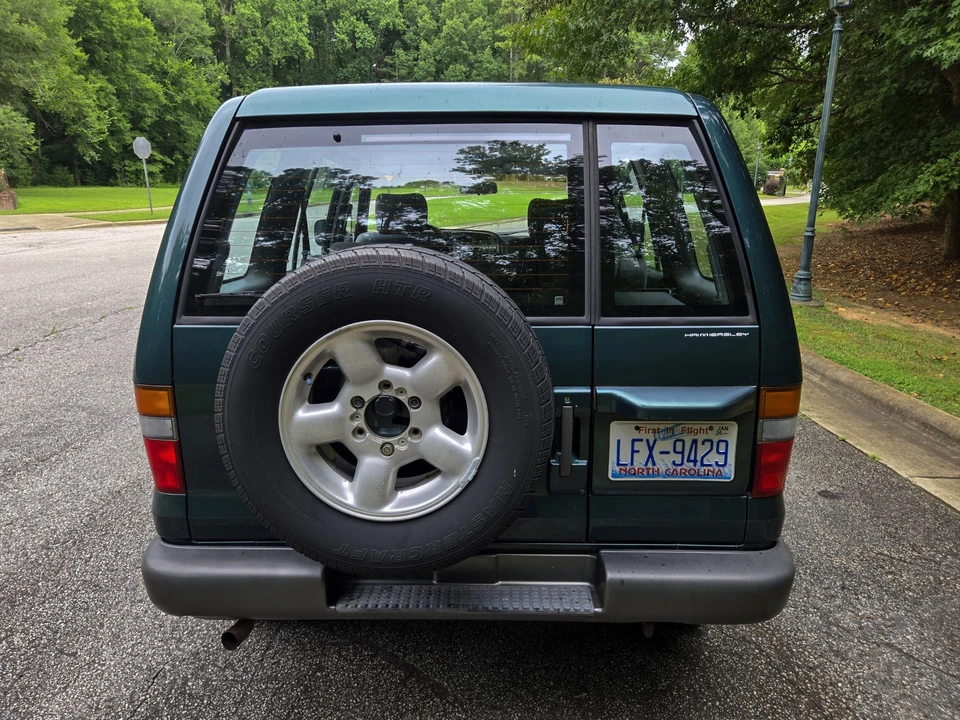 1995 Isuzu Trooper - Image 29 of 31