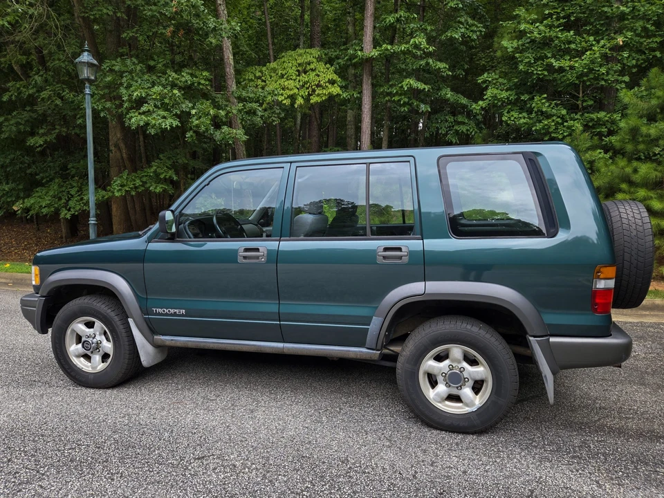 1995 Isuzu Trooper - Image 23 of 31