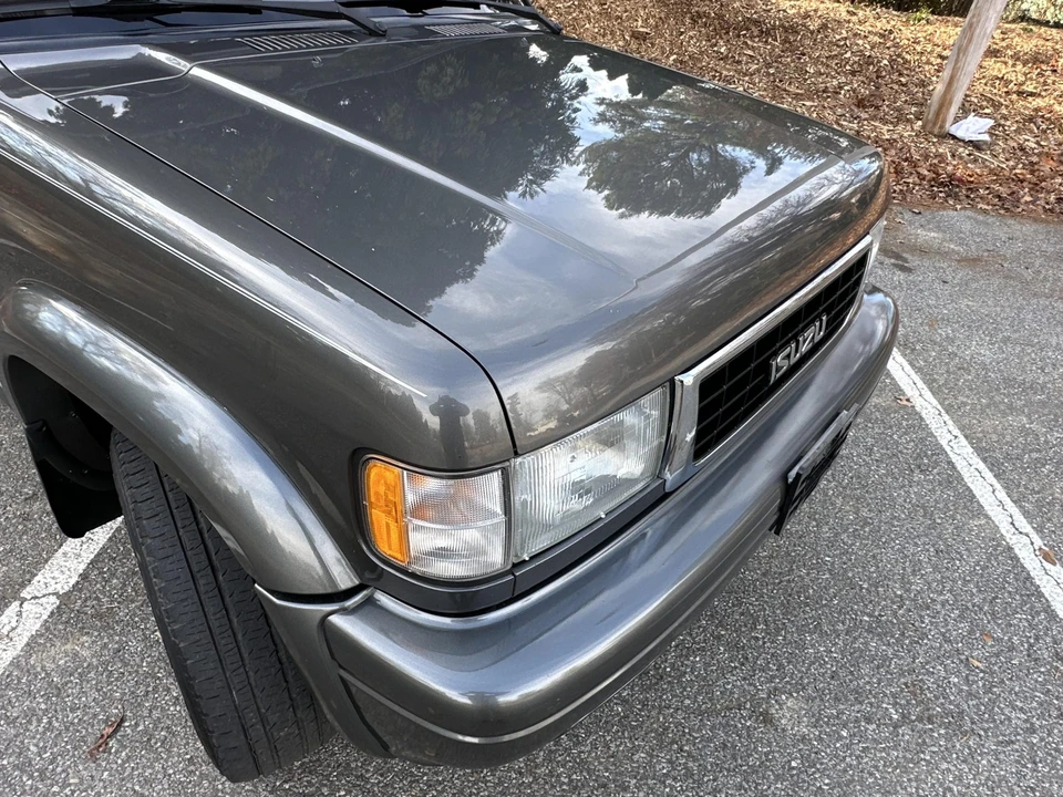 1995 Isuzu Trooper - Image 27 of 31