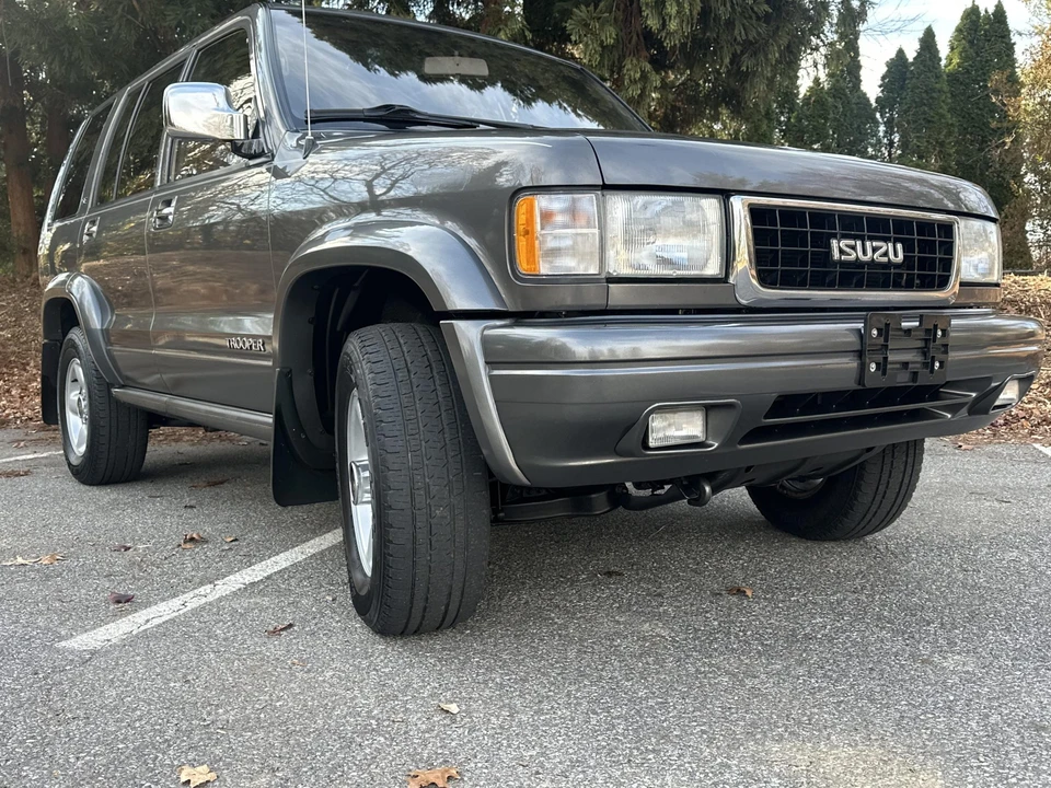 1995 Isuzu Trooper - Image 23 of 31