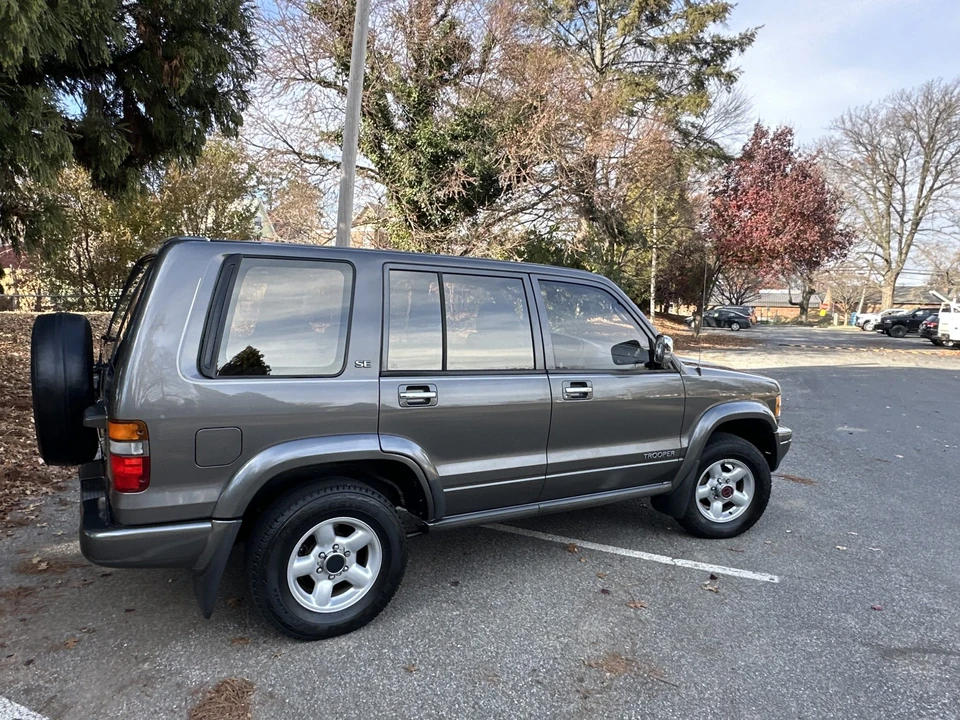 1995 Isuzu Trooper - Image 20 of 31