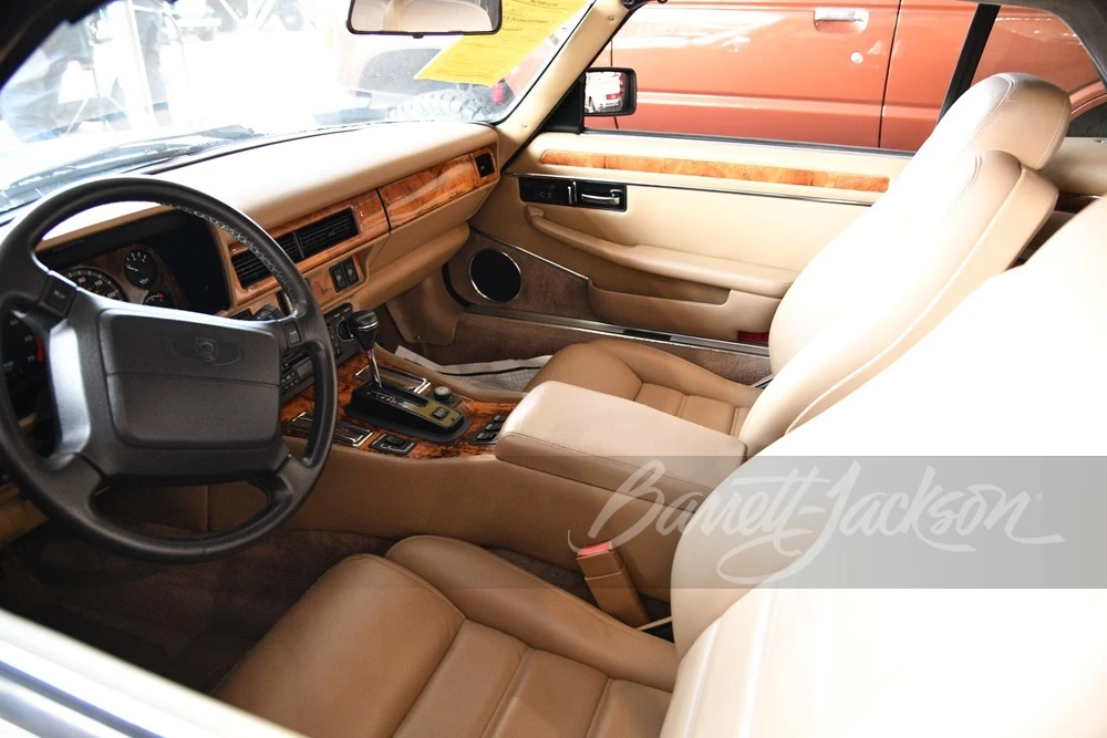 1995 Jaguar XJS Convertible - Image 3 of 4