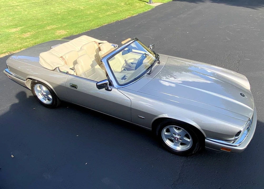 1995 Jaguar XJS Convertible - Image 9 of 24