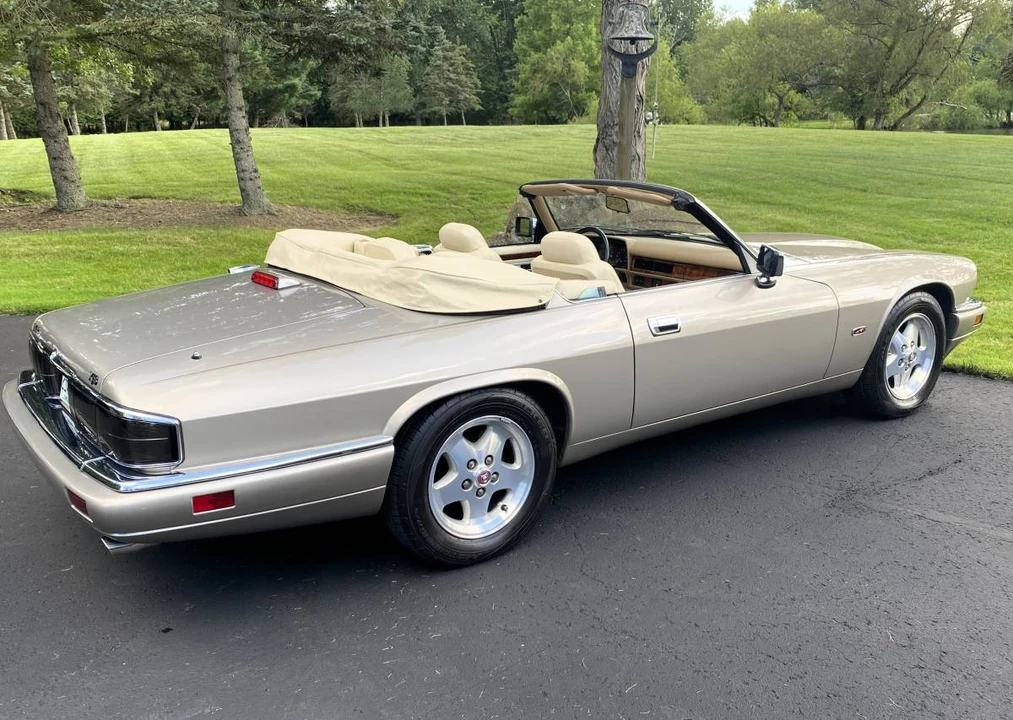 1995 Jaguar XJS Convertible - Image 7 of 24