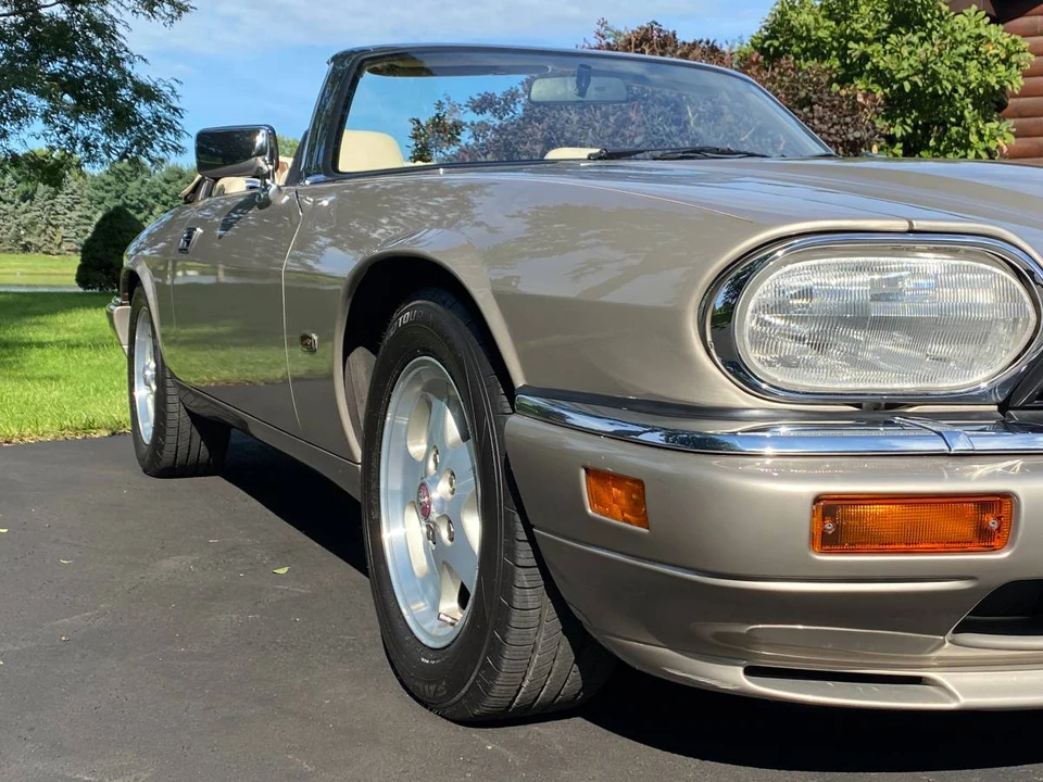 1995 Jaguar XJS Convertible - Image 15 of 24