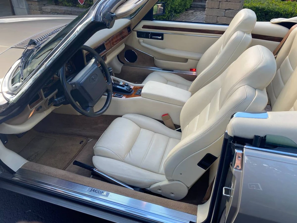 1995 Jaguar XJS Convertible - Image 16 of 24