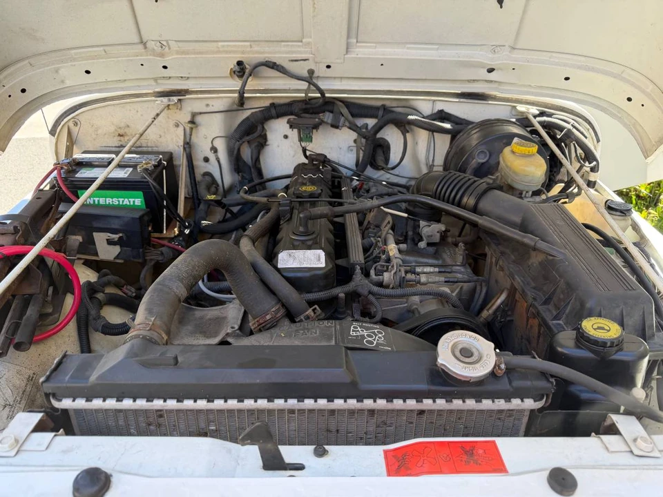1995 Jeep YJ Wrangler - Image 17 of 17