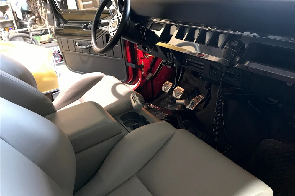 1995 Jeep YJ Wrangler - Image 4 of 5