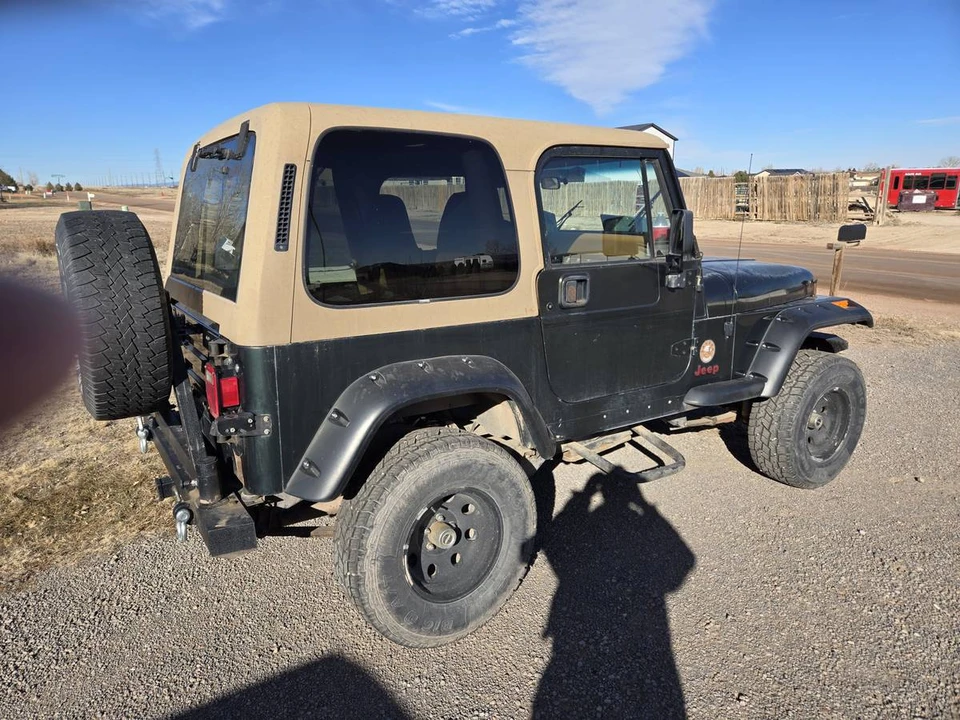 1995 Jeep YJ Wrangler - Image 4 of 4