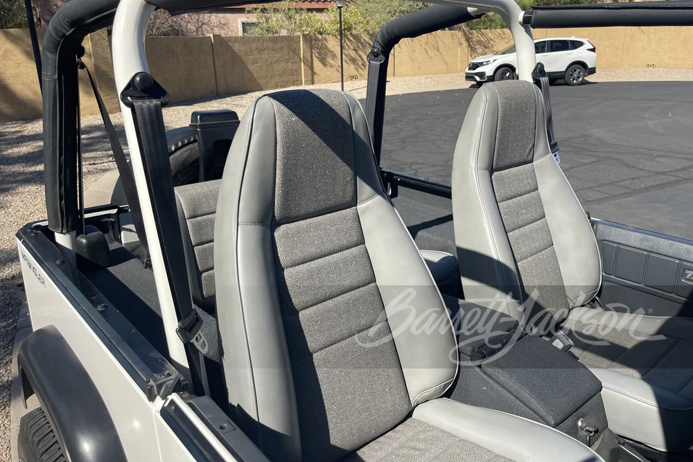 1995 Jeep YJ Wrangler - Image 6 of 8