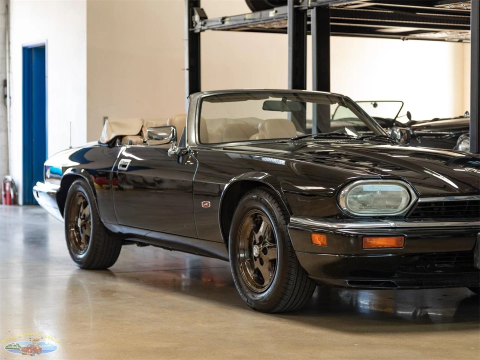 1995 Jaguar XJS Convertible - Image 11 of 31