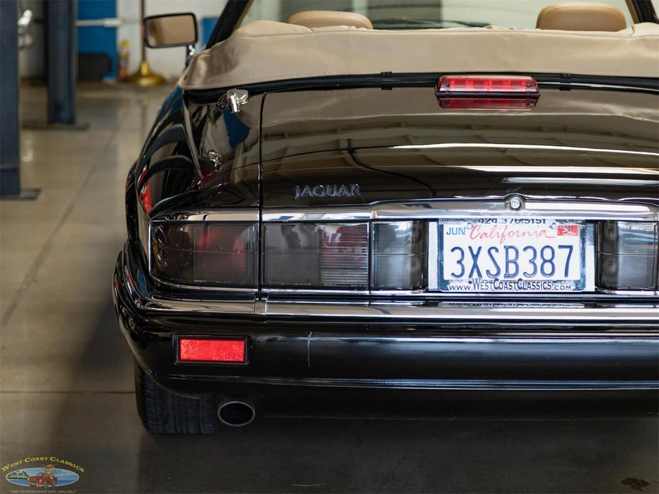 1995 Jaguar XJS Convertible - Image 15 of 31