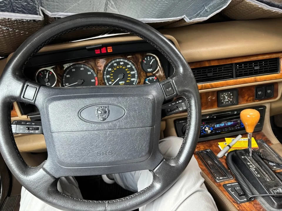 1995 Jaguar XJS Convertible - Image 3 of 10