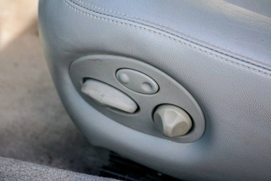1995 Jaguar X300 XJ - Image 27 of 30
