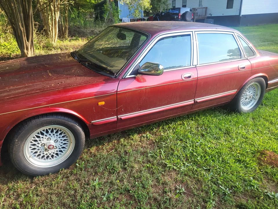 1995 Jaguar X300 XJ - Image 2 of 6
