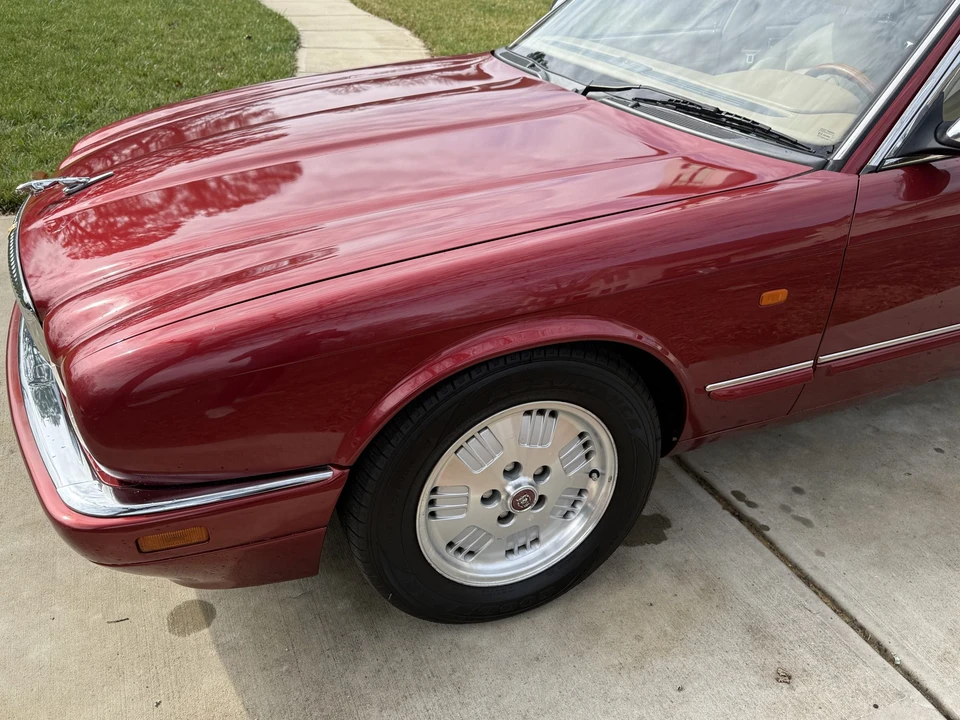 1995 Jaguar X300 XJ - Image 13 of 31