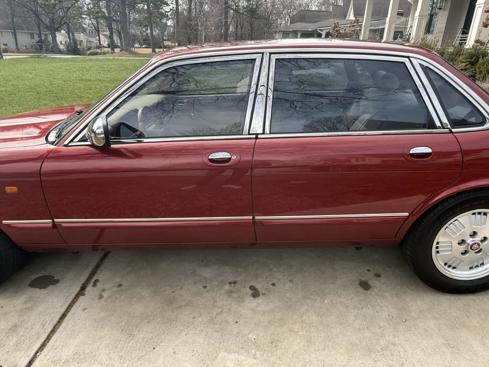 1995 Jaguar X300 XJ - Image 15 of 31