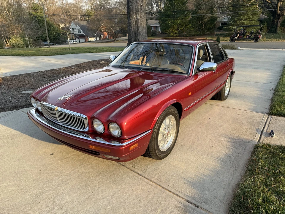 1995 Jaguar X300 XJ - Image 2 of 31