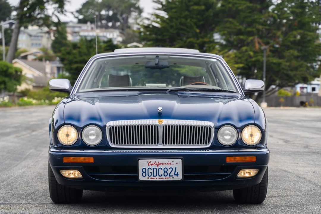 1995 Jaguar X300 XJ - Image 2 of 31