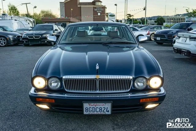1995 Jaguar X300 XJ - Image 2 of 21