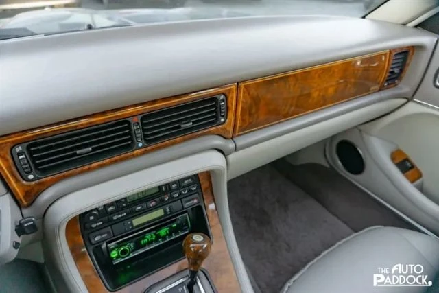 1995 Jaguar X300 XJ - Image 22 of 29