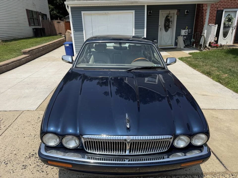 1995 Jaguar X300 XJ - Image 4 of 24
