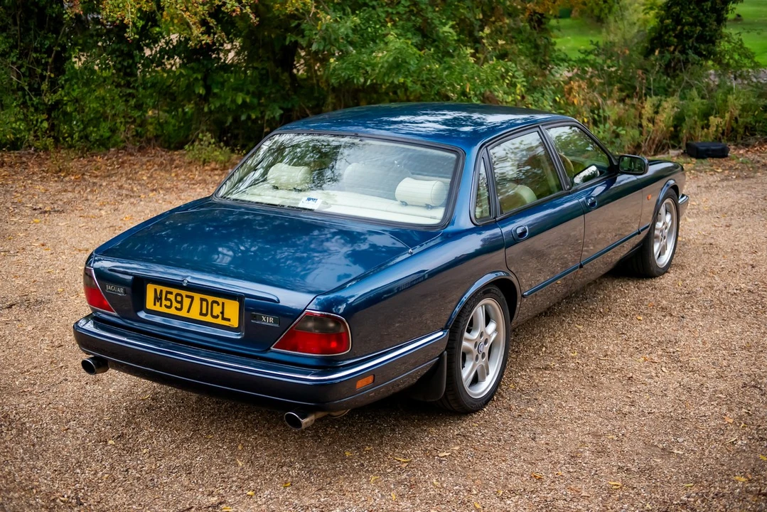1995 Jaguar X306 XJR - Image 13 of 30