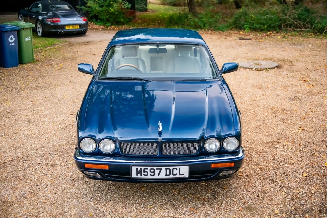 1995 Jaguar X306 XJR - Image 3 of 30