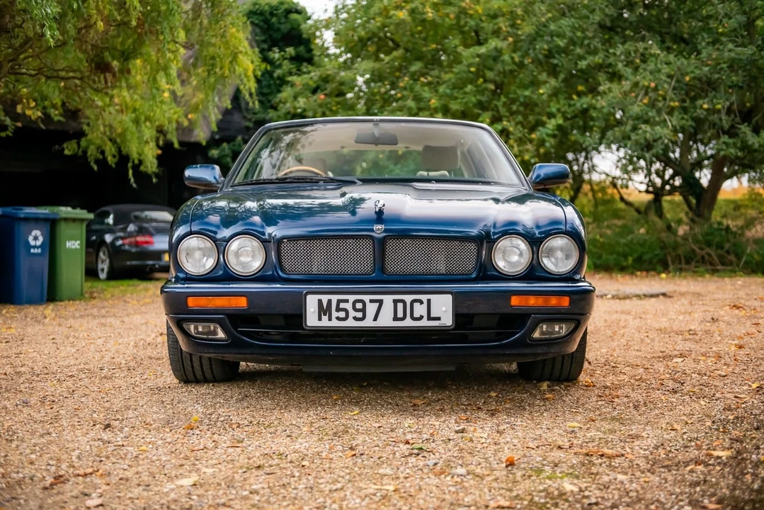 1995 Jaguar X306 XJR - Image 2 of 30