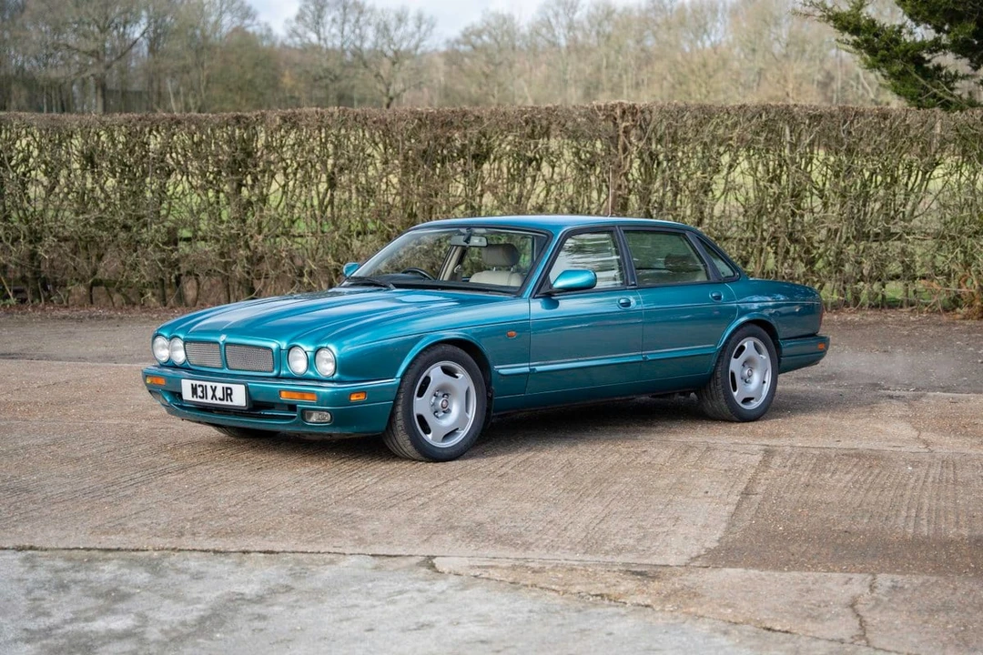 1995 Jaguar X306 XJR - Image 3 of 30