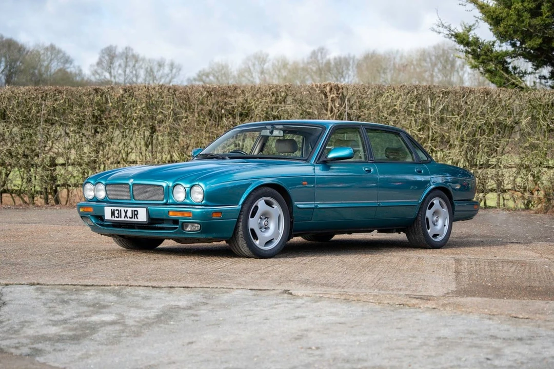 1995 Jaguar X306 XJR - Image 11 of 30