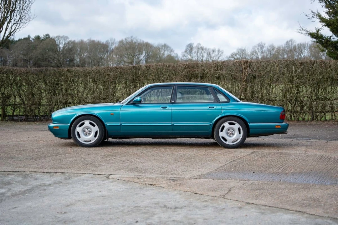 1995 Jaguar X306 XJR - Image 12 of 30