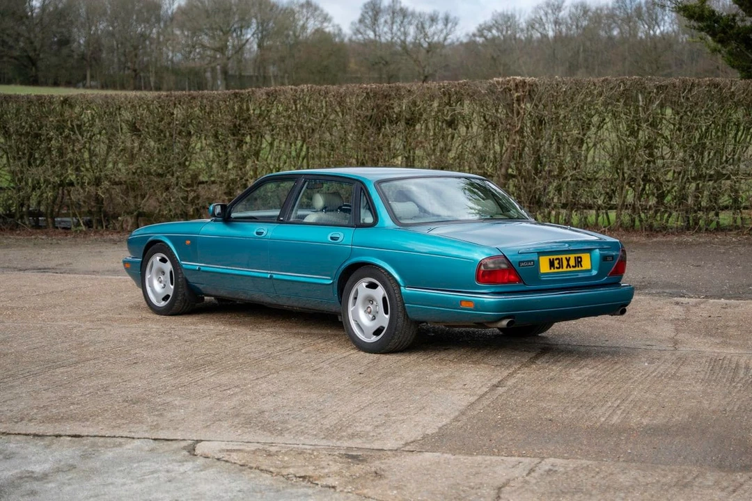 1995 Jaguar X306 XJR - Image 13 of 30