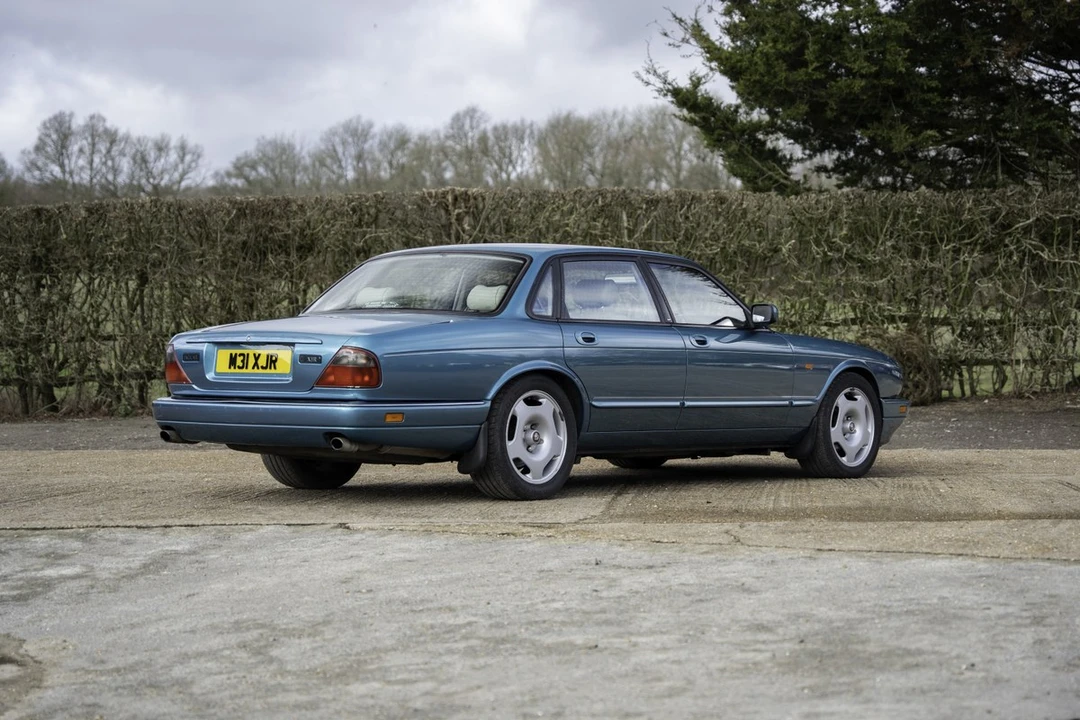 1995 Jaguar X306 XJR - Image 15 of 30